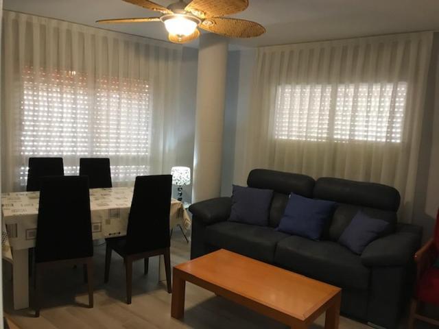 Apartamentos La Encarnacion I Los Alcazares Bagian luar foto